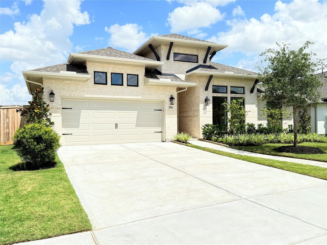 Primary Photo - 8710 Incandesce Rise Dr