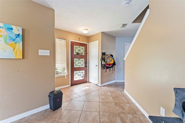 Foto del edificio - 4439 Plumeria Ave
