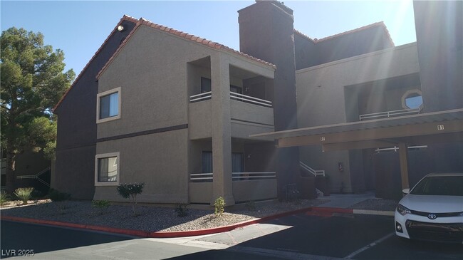 Foto del edificio - 5066 S Rainbow Blvd