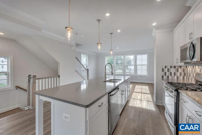 Foto del edificio - 1244 Laconia Ln