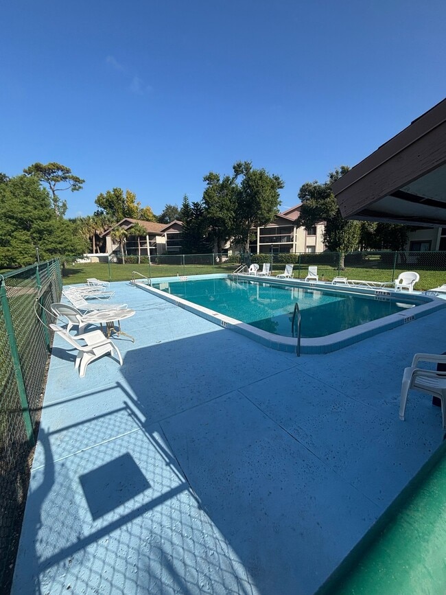 Photo - 702 NW Fork Rd (Stuart, FL) House