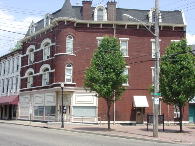 Foto del edificio - 343 W Pike St