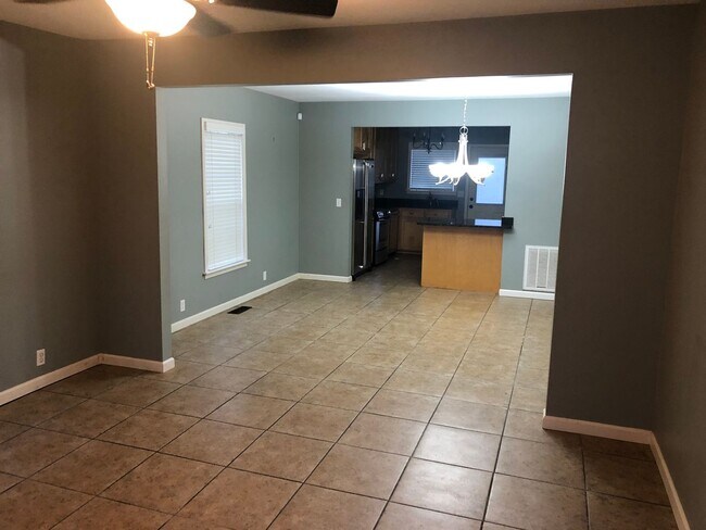 Foto del edificio - 415 Central Ave