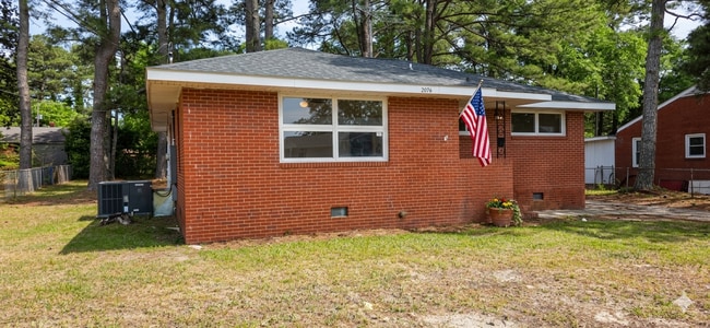 Foto del edificio - 2076 Seneca Dr
