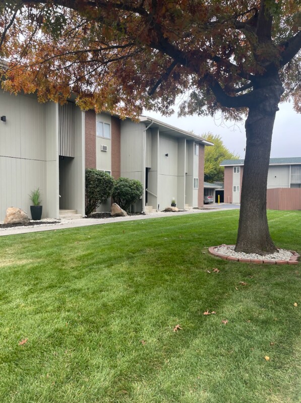 Foto del edificio - 6603 N Standard St