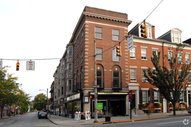 Foto del edificio - 101 E Market St