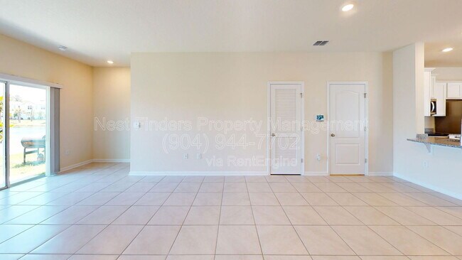 Building Photo - 67 Oarsman Xing Dr