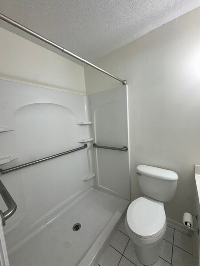 Foto del edificio - 180 SE Villas Ct