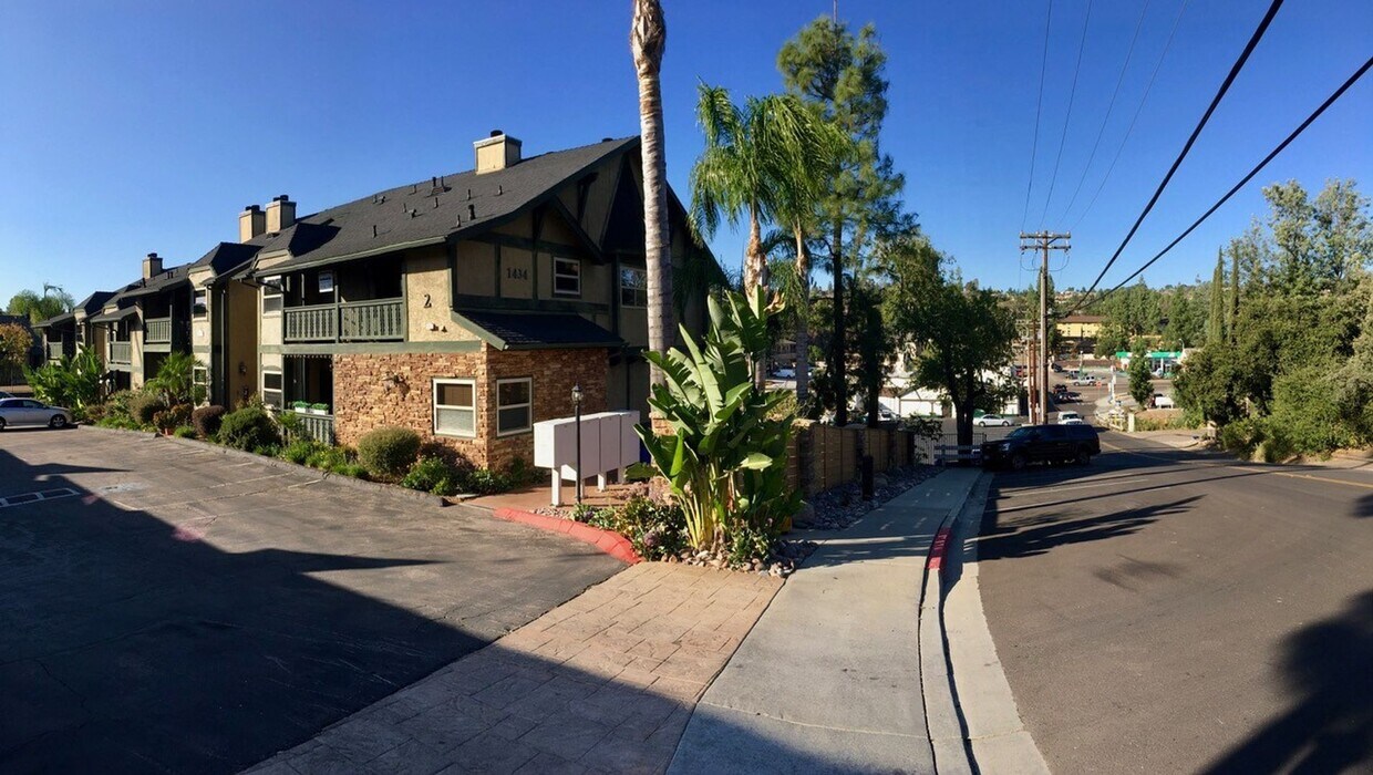 Foto principal - **AMAZING ALPINE CONDO**UPGRADED OPEN KITC...