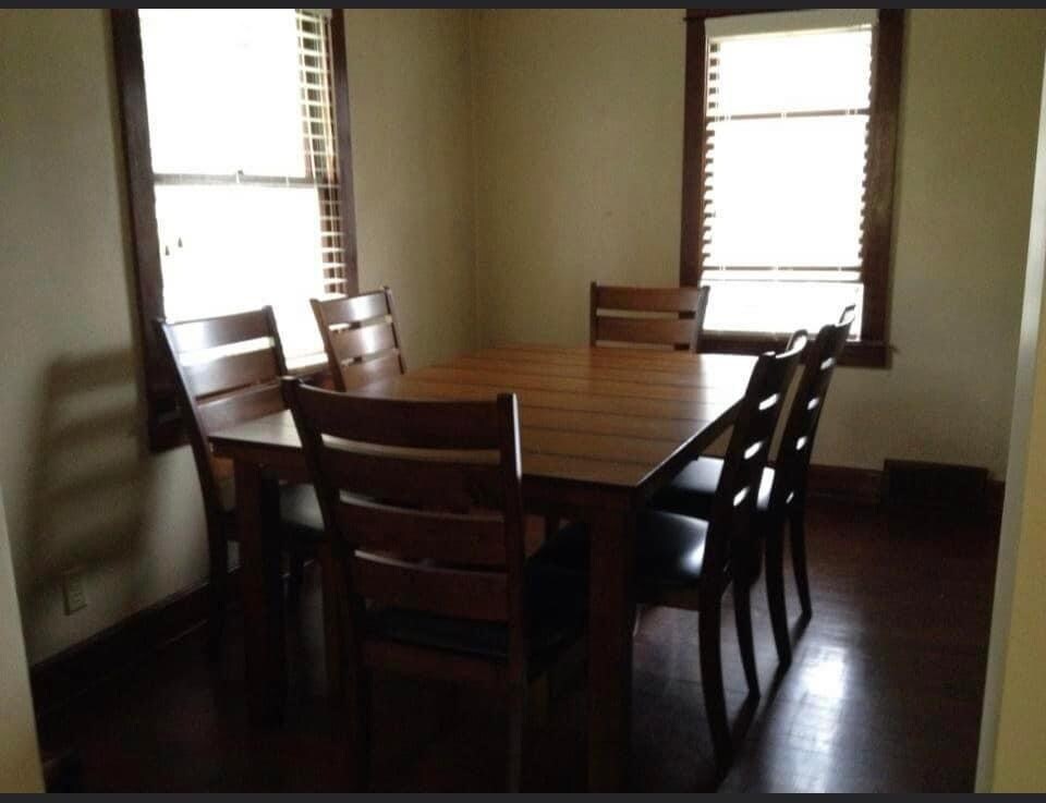 2730 S Hacker Rd Unit Main floor, Brighton, MI 48114 Apartments in