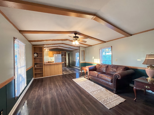 Building Photo - 711 N 19th St