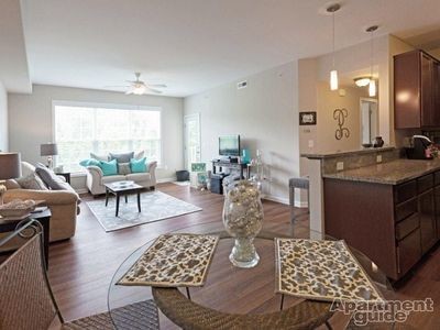 Building Photo - 6441 Archcrest Dr