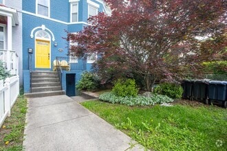 Building Photo - 1417 North Carolina Ave NE