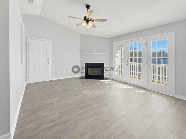 Foto del edificio - 107 Pelham Square Way