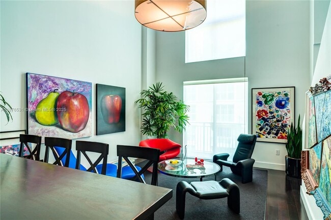 Foto del edificio - 7265 SW 89th St