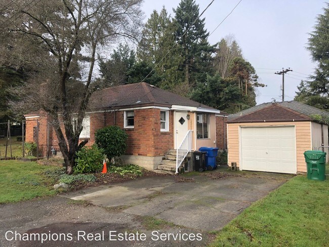 Building Photo - 3 br, 2 bath House - 12202 Corliss Ave N,