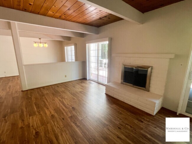 Foto del edificio - PRIVATE 3BR/2BA HOME! Spacious, PRVT PATIO...