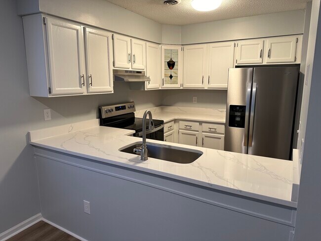 Foto del edificio - 2732 S 17th St