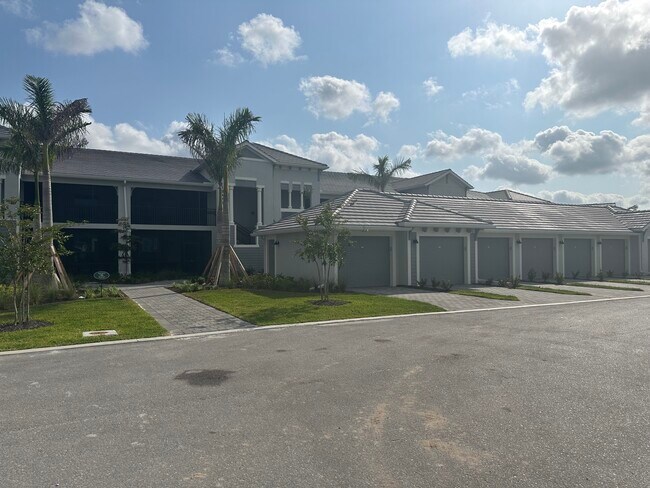 Foto del edificio - 12240 Wellen Golf St