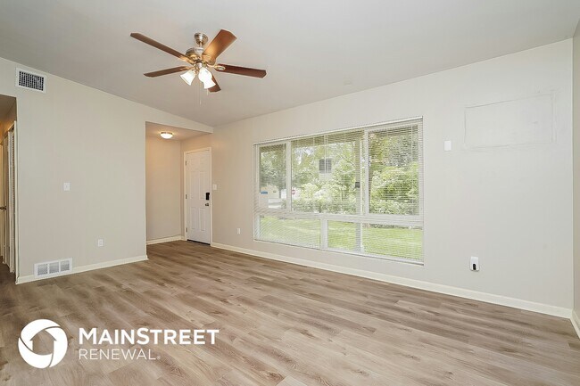 Building Photo - 1301 Wood Ave