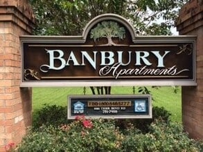 Building Photo - 16161 Tiger Bend Rd