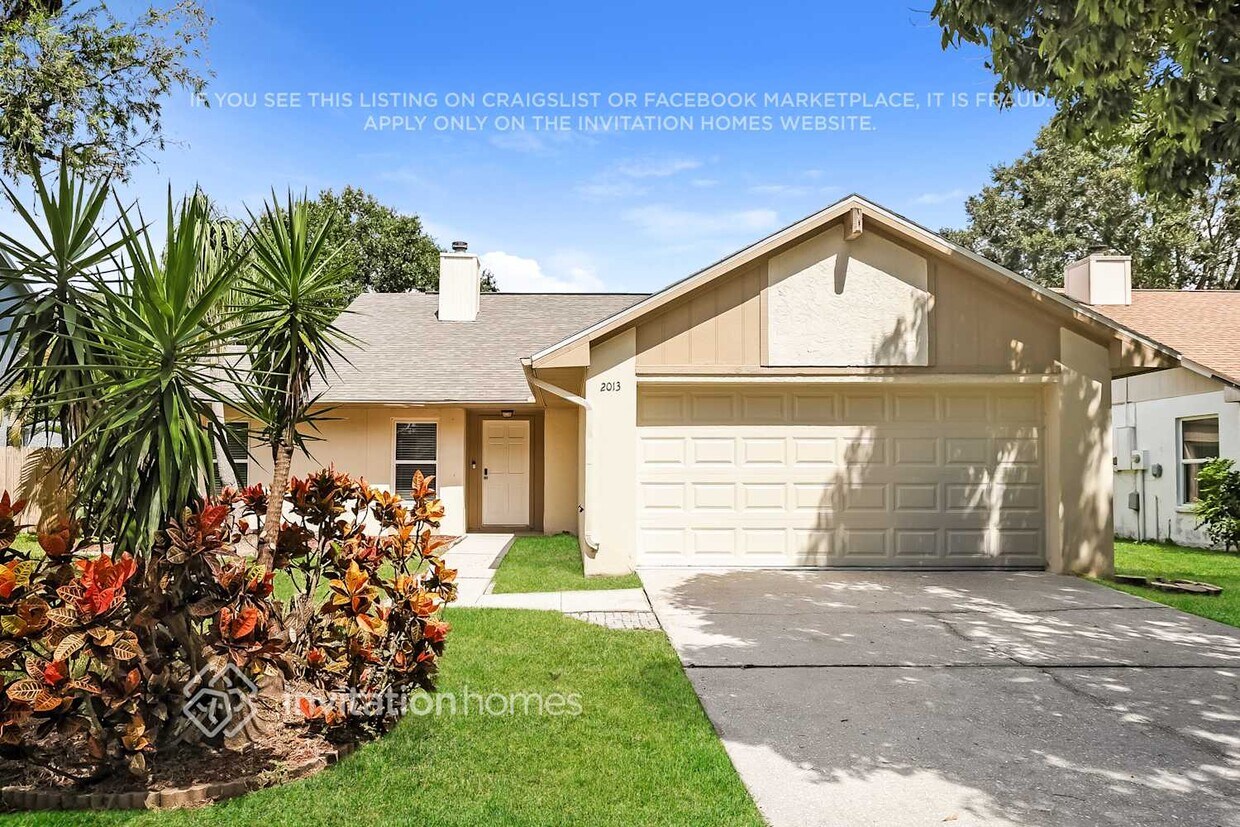 Primary Photo - 2013 Green Juniper Ln