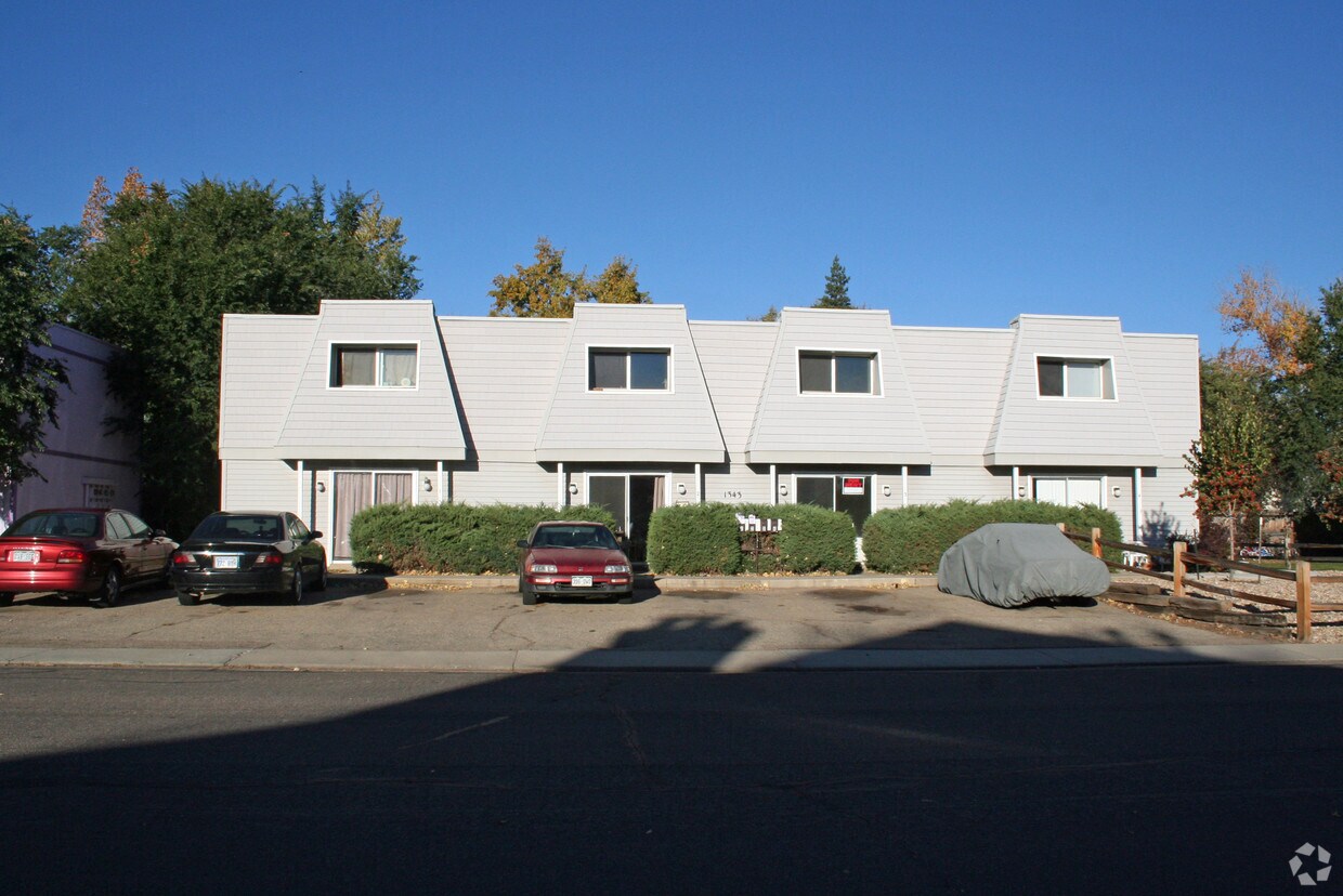 Foto del edificio - 1343 S Coffman St