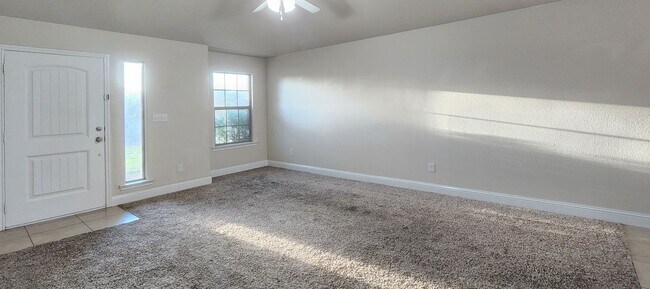 Building Photo - 3/2/2 + BONUS SPACE - FOR LEASE - FRENSHIP...