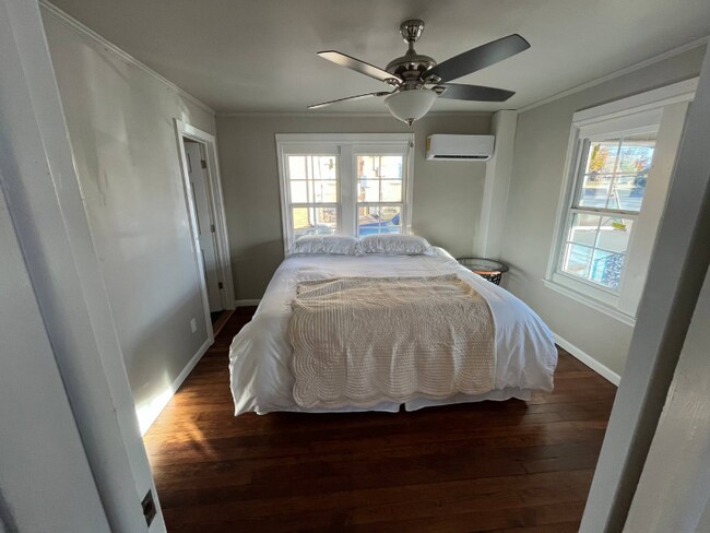 Foto del edificio - 3307 E 15th St