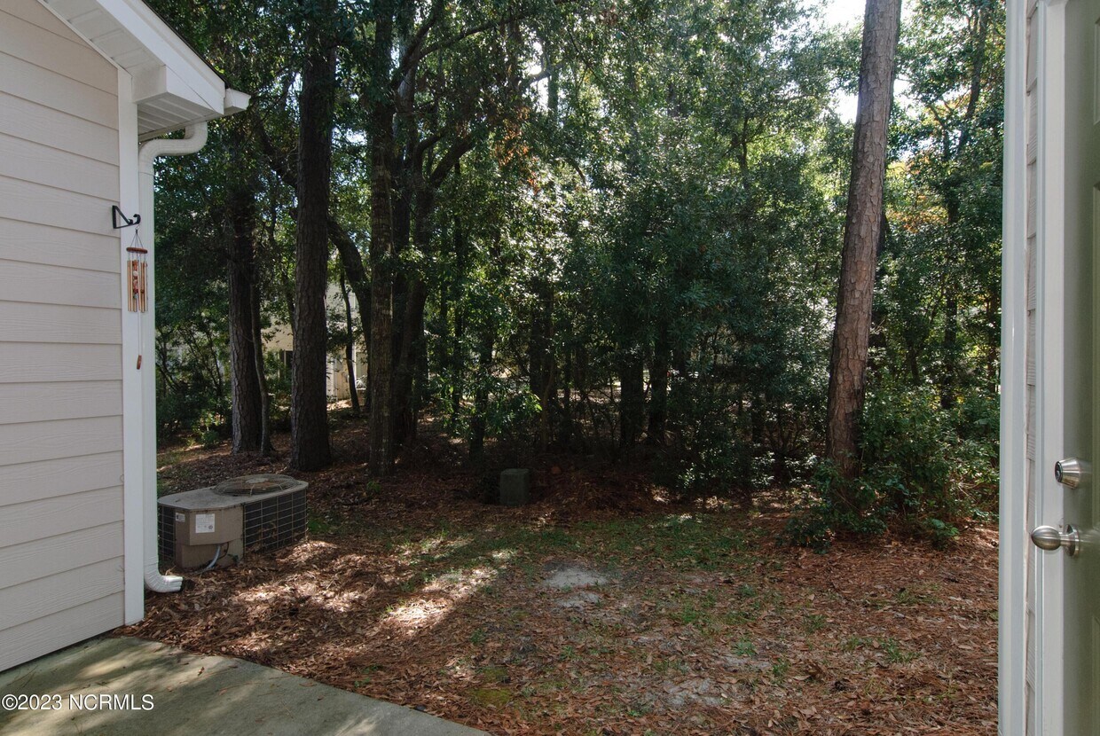 Building Photo - 5624 Moss Vine Pl