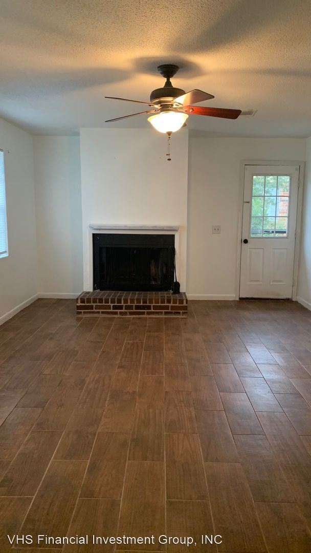 Foto del edificio - 3 br, 2 bath House - 120 Glenn Bryant