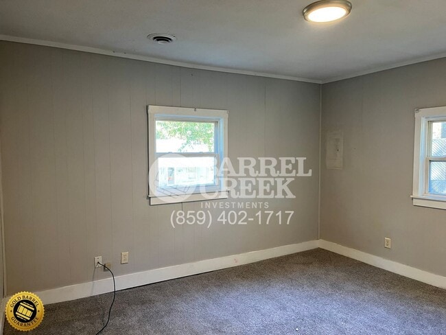 Building Photo - 532 Hanson St