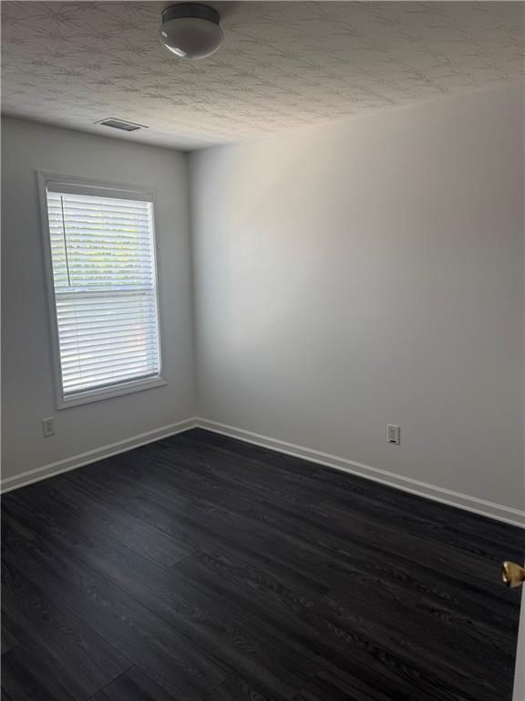 Foto del edificio - 1688 Windale Ct NW