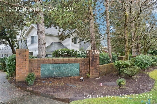 Building Photo - 16219 Northup Way