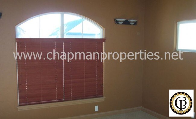 Foto del edificio - 1207 W Colchester Dr