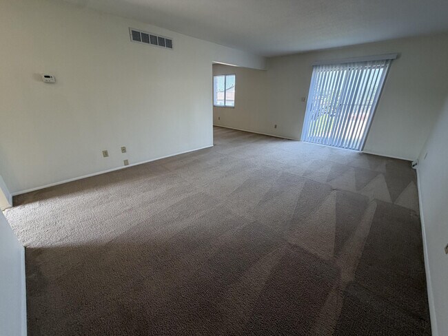 Foto del edificio - 829 Southwest Blvd