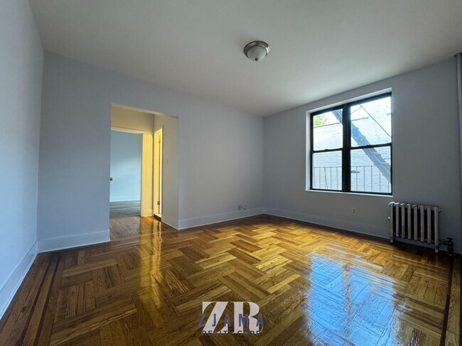 Foto del edificio - 1965 Bay Ridge Ave