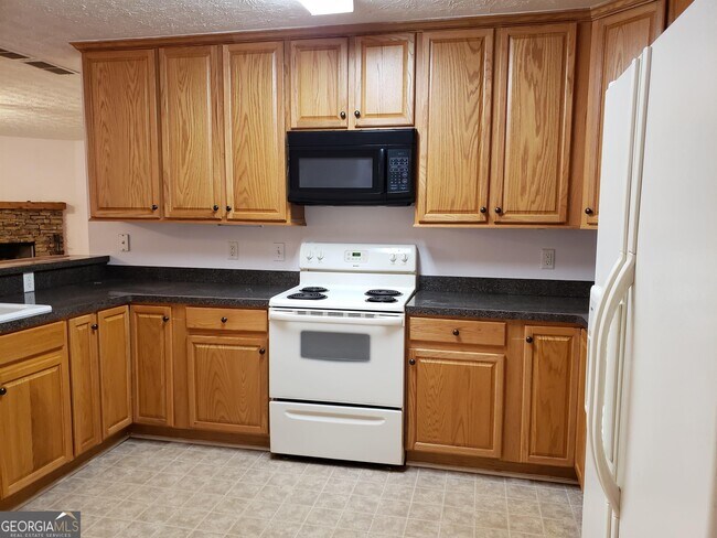 Foto del edificio - 129 Country Rd