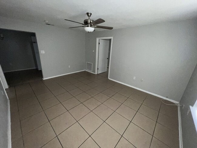 Foto del edificio - Weston St.