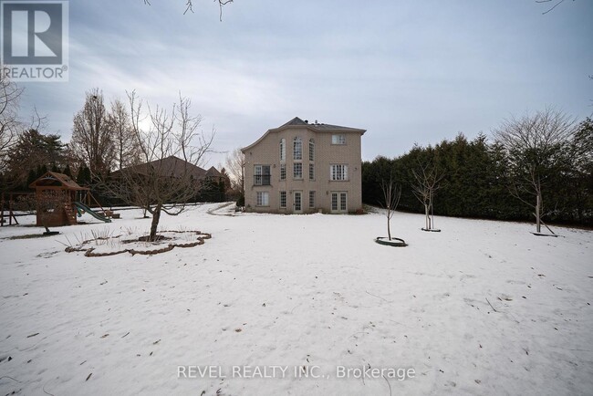 Photo du bâtiment - 20 Casson Ln