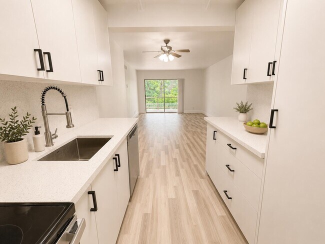 Foto del edificio - 610 NW 13th St