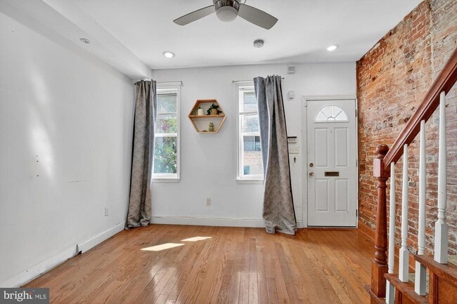 Building Photo - 1304 S Fairhill St