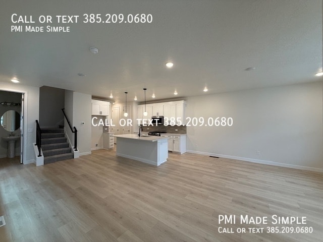 Building Photo - 10063 Torreya Dr
