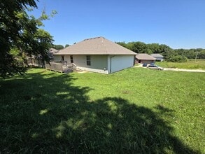 Building Photo - 5859 Geranium Ln