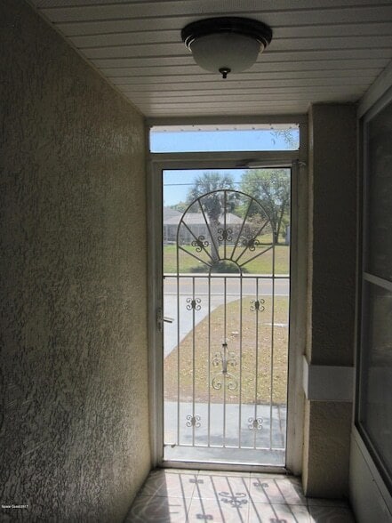 Foto del edificio - 171 Americana Blvd NE