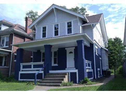Building Photo - 379 E 16th Ave