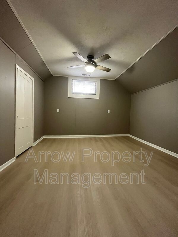 Foto del edificio - 1979 South St