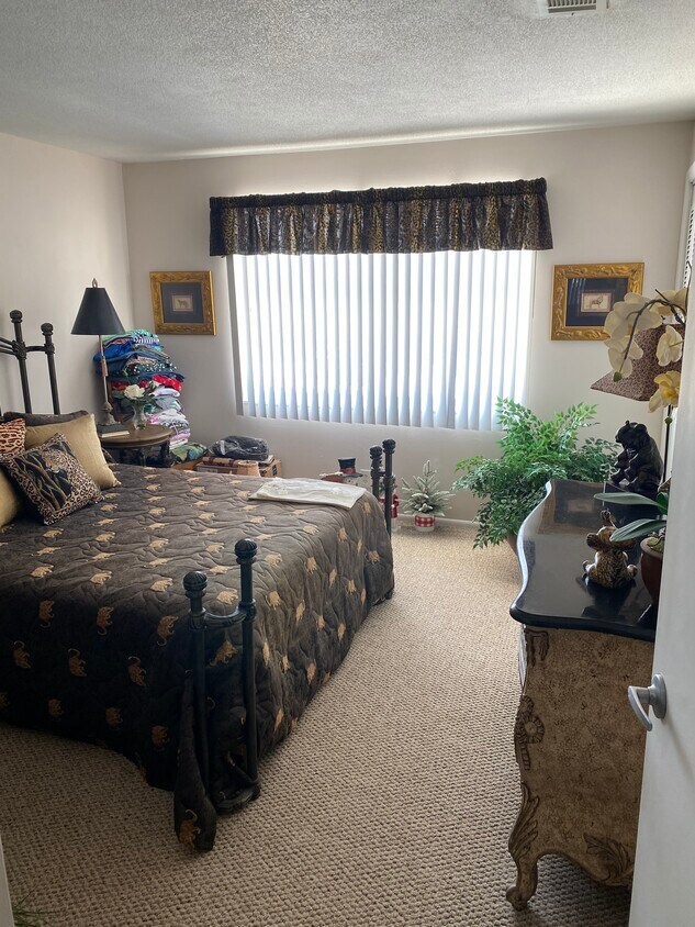 2810 Ocean Shore Blvd, Ormond Beach, FL 32176 Townhouse for Rent in