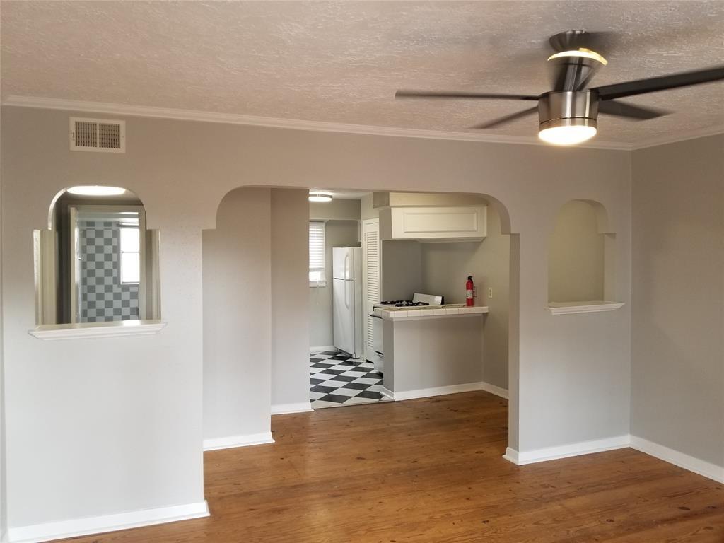 Foto principal - 1012 Rutland St