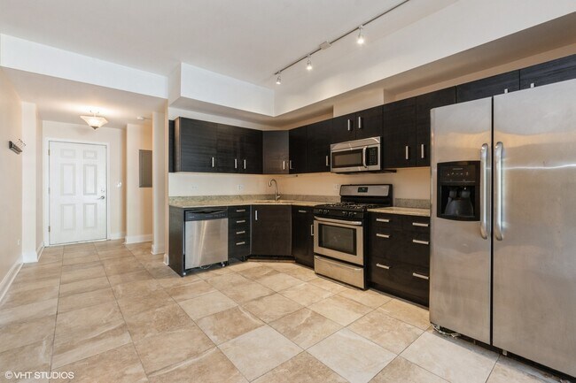 Foto del edificio - 5758 N California Ave